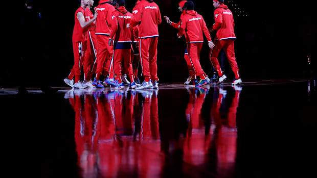 Wizards Huddle